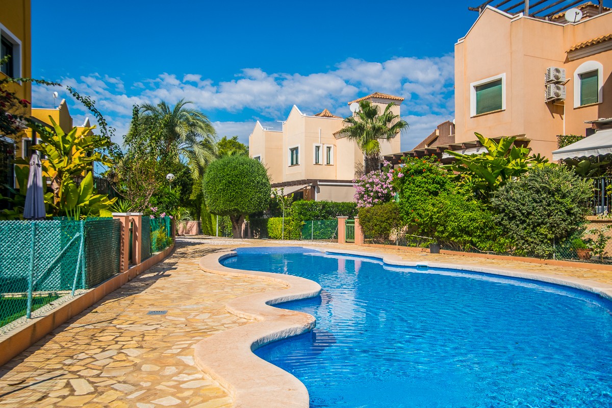 Villa in Torrevieja - Image 2