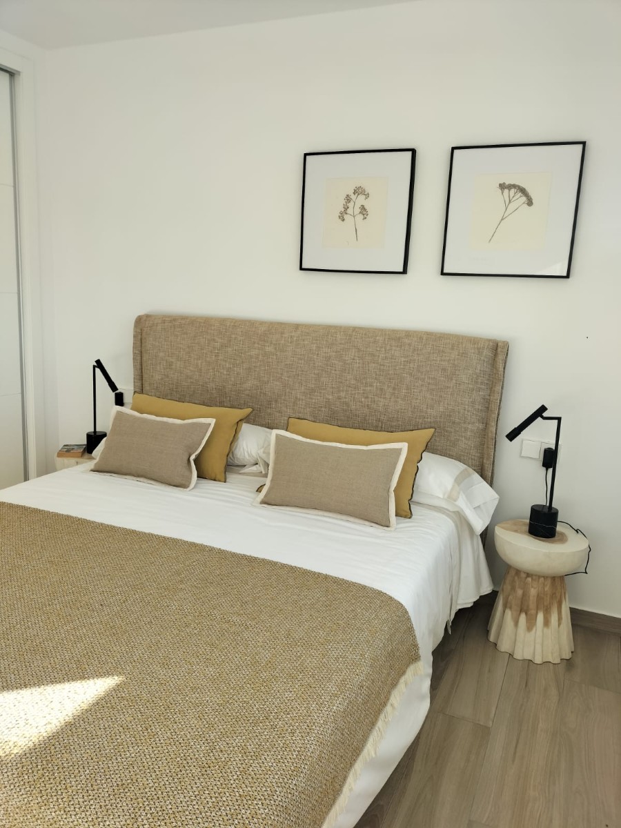 For sale - 2 Bedroom 2 Bathroom Apartment in Vistabella Golf Resort - Inland  - Alicante