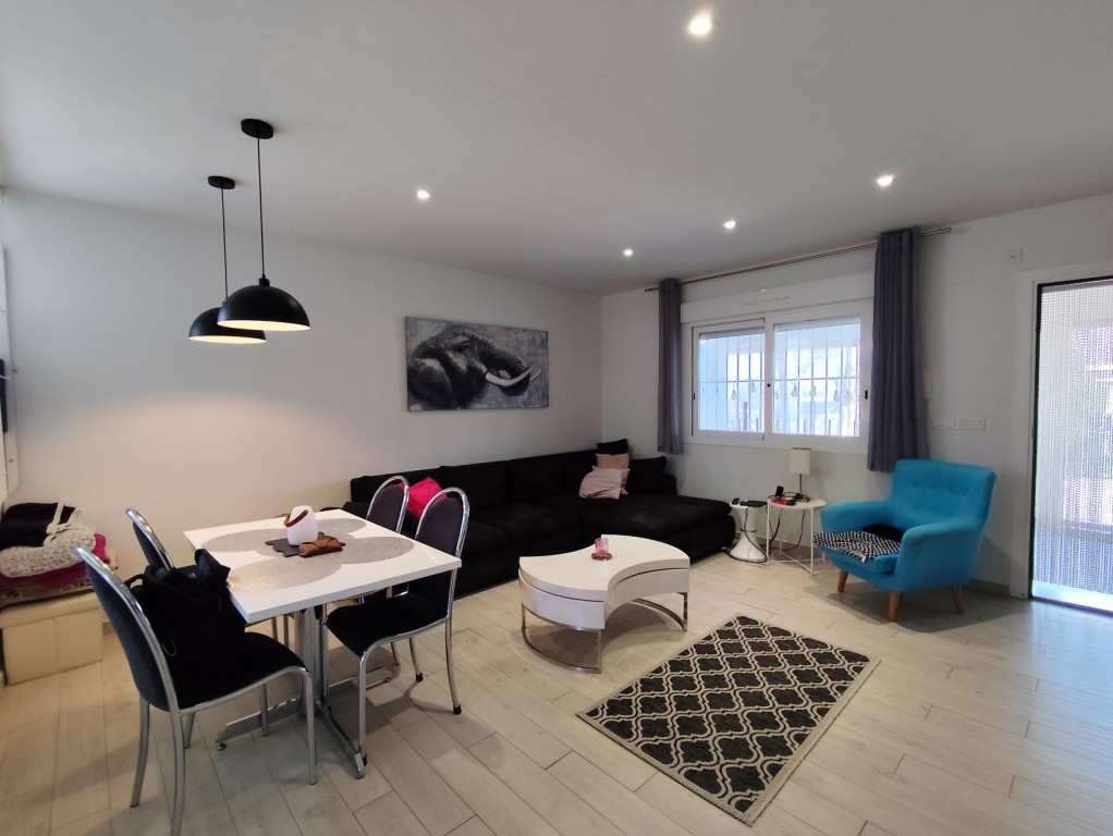 House in Torrevieja - Image 4