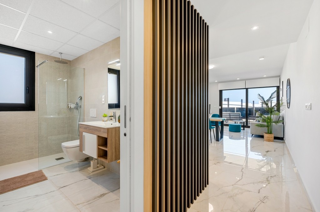 For sale - 2 Bedroom 2 Bathroom Apartment in Playa Flamenca - Flamenca Village - Alicante