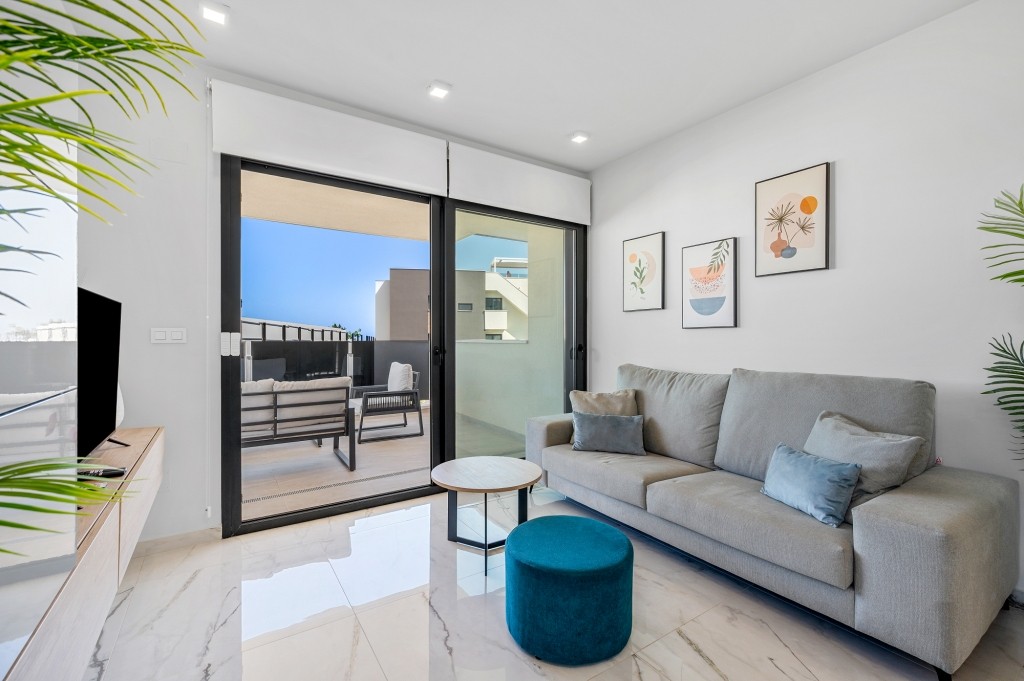 For sale - 2 Bedroom 2 Bathroom Apartment in Playa Flamenca - Flamenca Village - Alicante