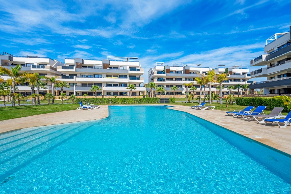 For sale - 2 Bedroom 2 Bathroom Apartment in Playa Flamenca - Flamenca Village - Alicante