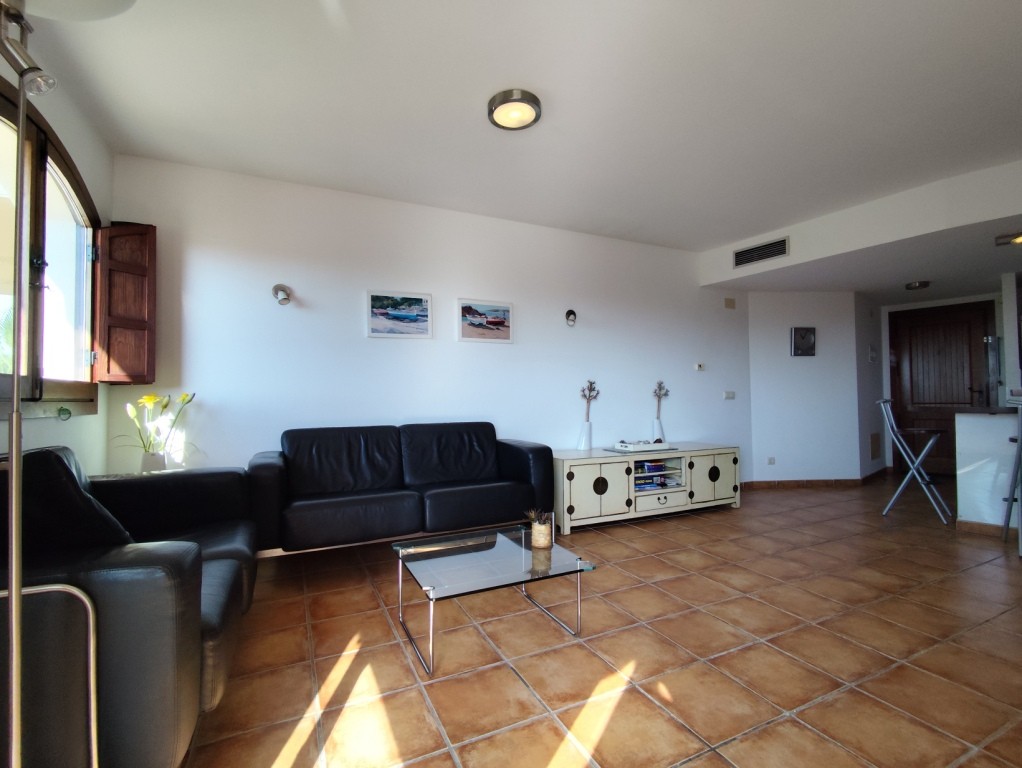Penthouse in Punta Prima - Image 4