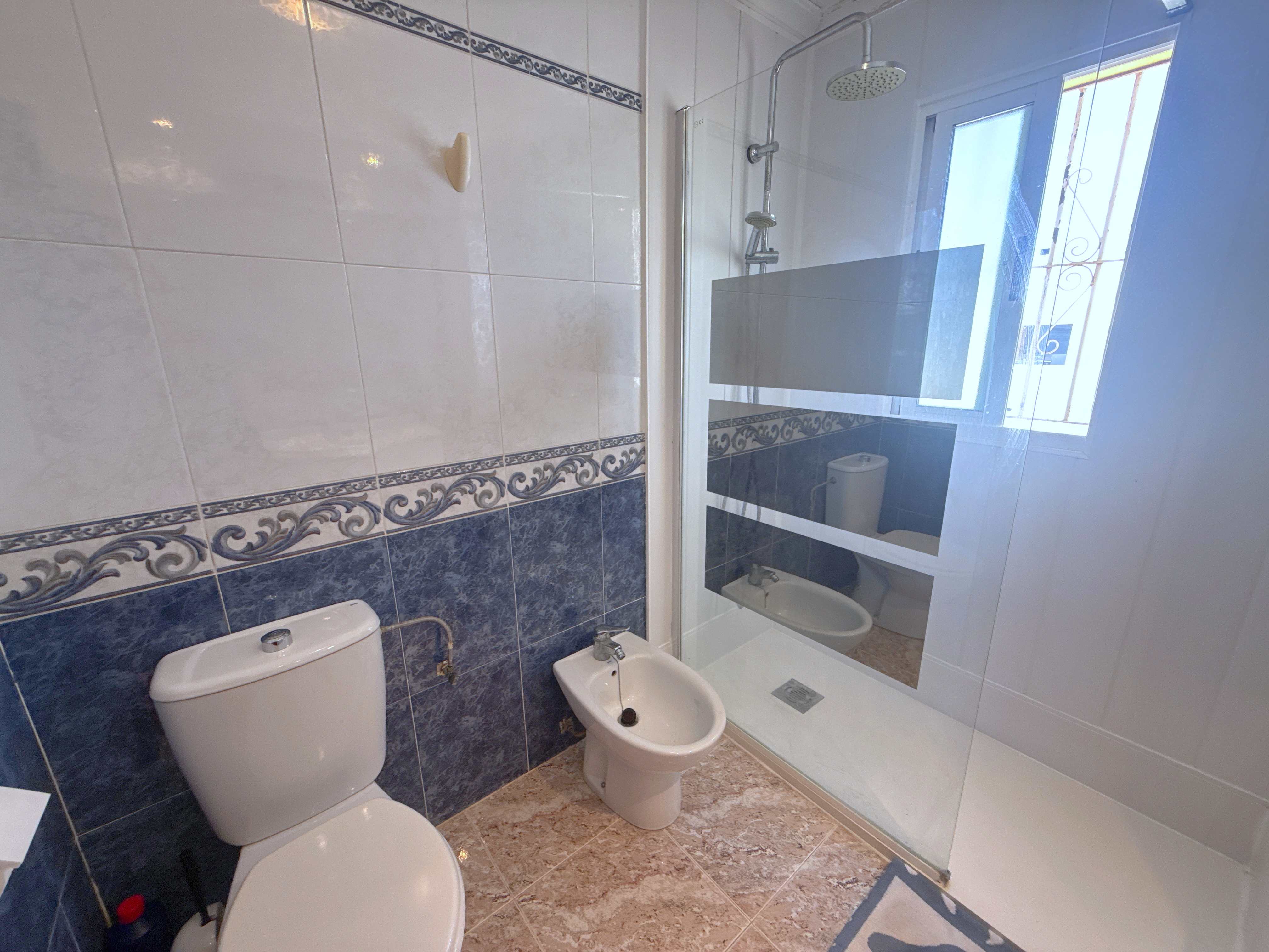For sale - 3 Bedroom 2 Bathroom Townhouse in La Zenia -  - Orihuela Costa
