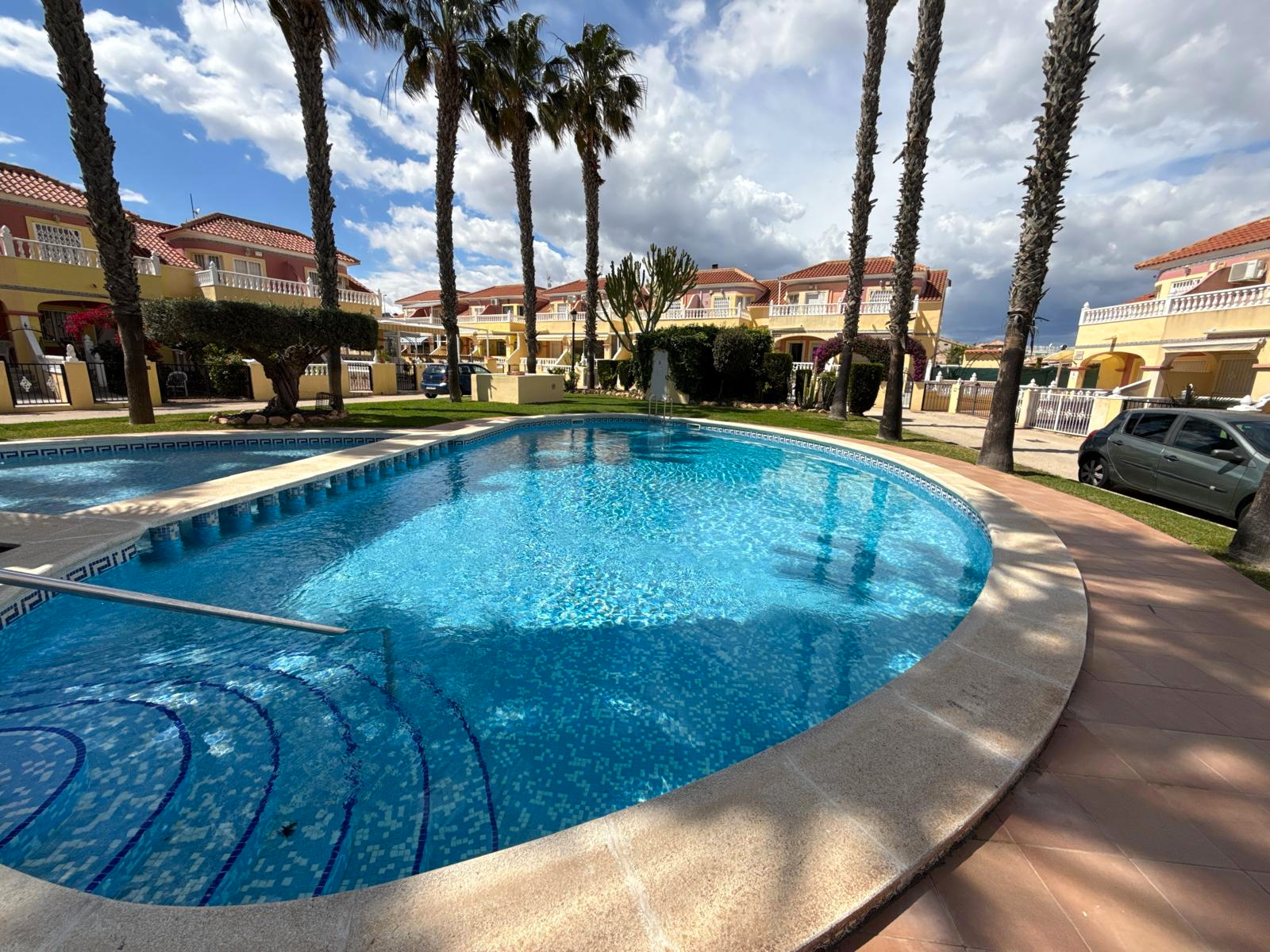 For sale - 3 Bedroom 2 Bathroom Townhouse in La Zenia -  - Orihuela Costa