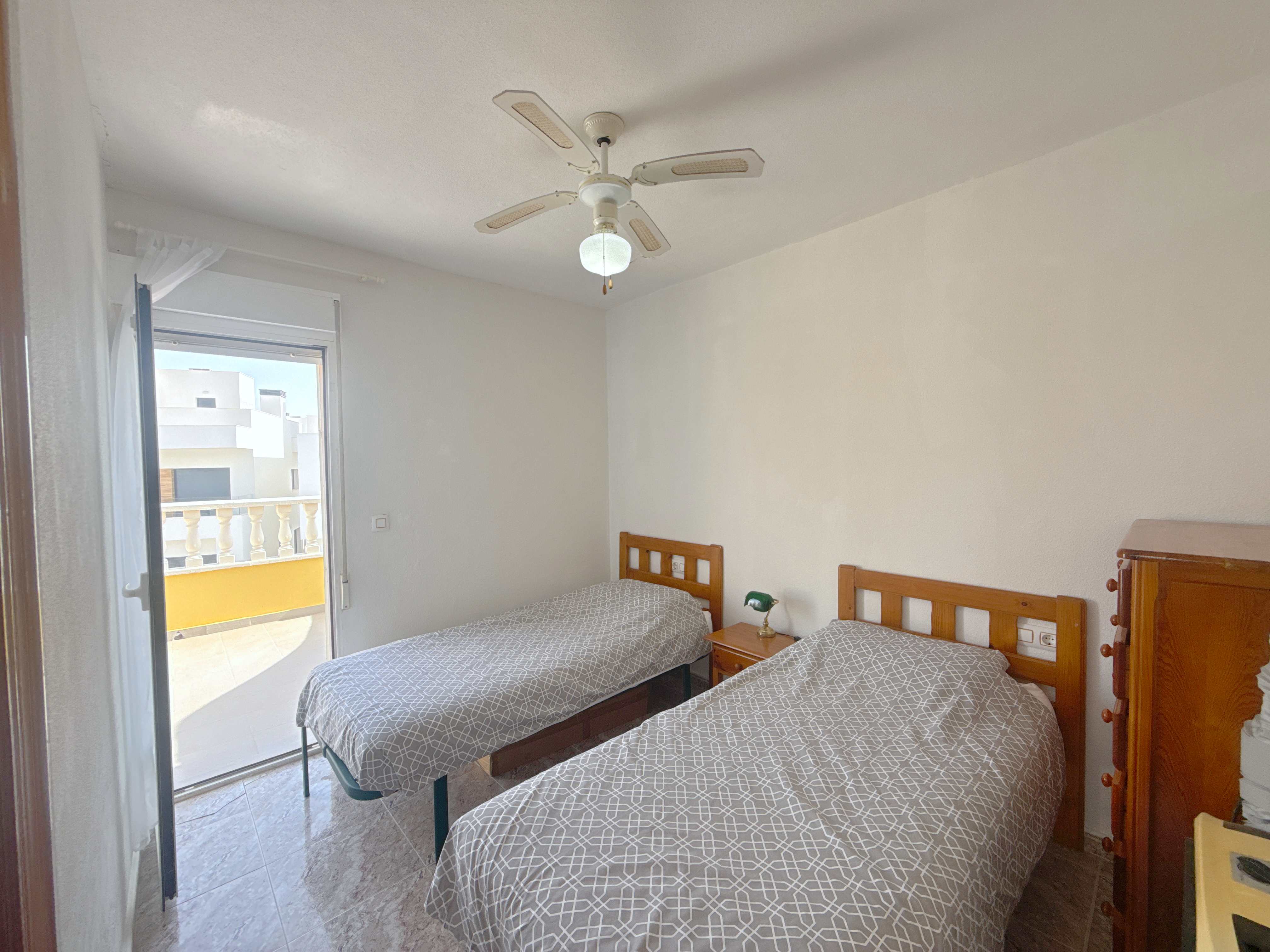 For sale - 3 Bedroom 2 Bathroom Townhouse in La Zenia -  - Orihuela Costa