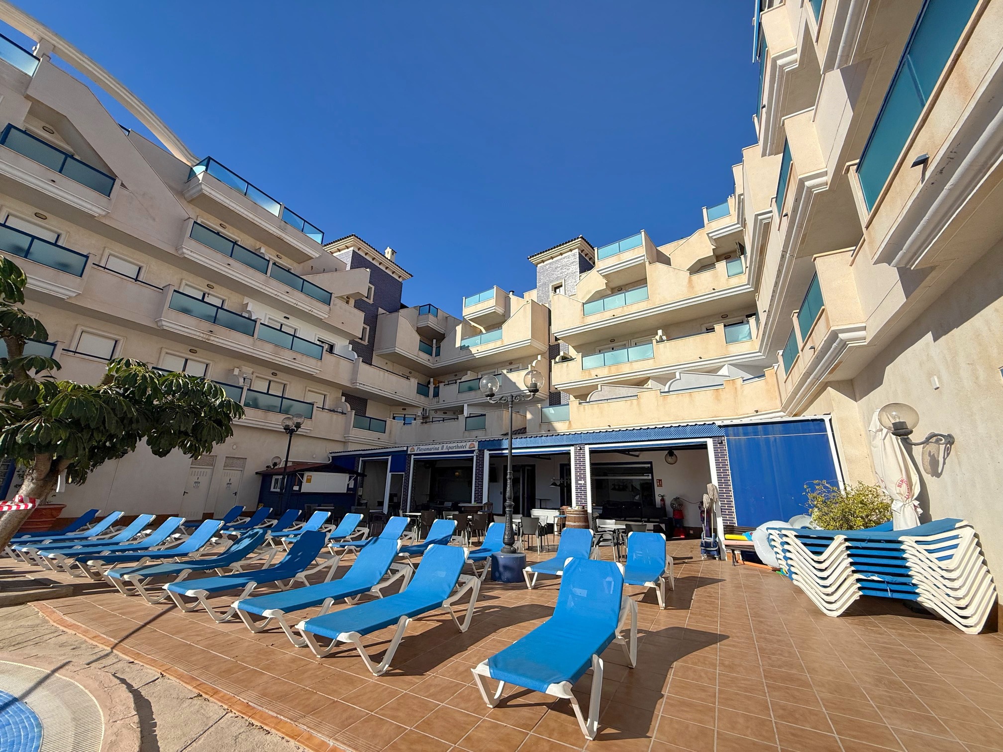 For sale - 2 Bedroom 1 Bathroom Penthouse in Cabo Roig -  - Alicante