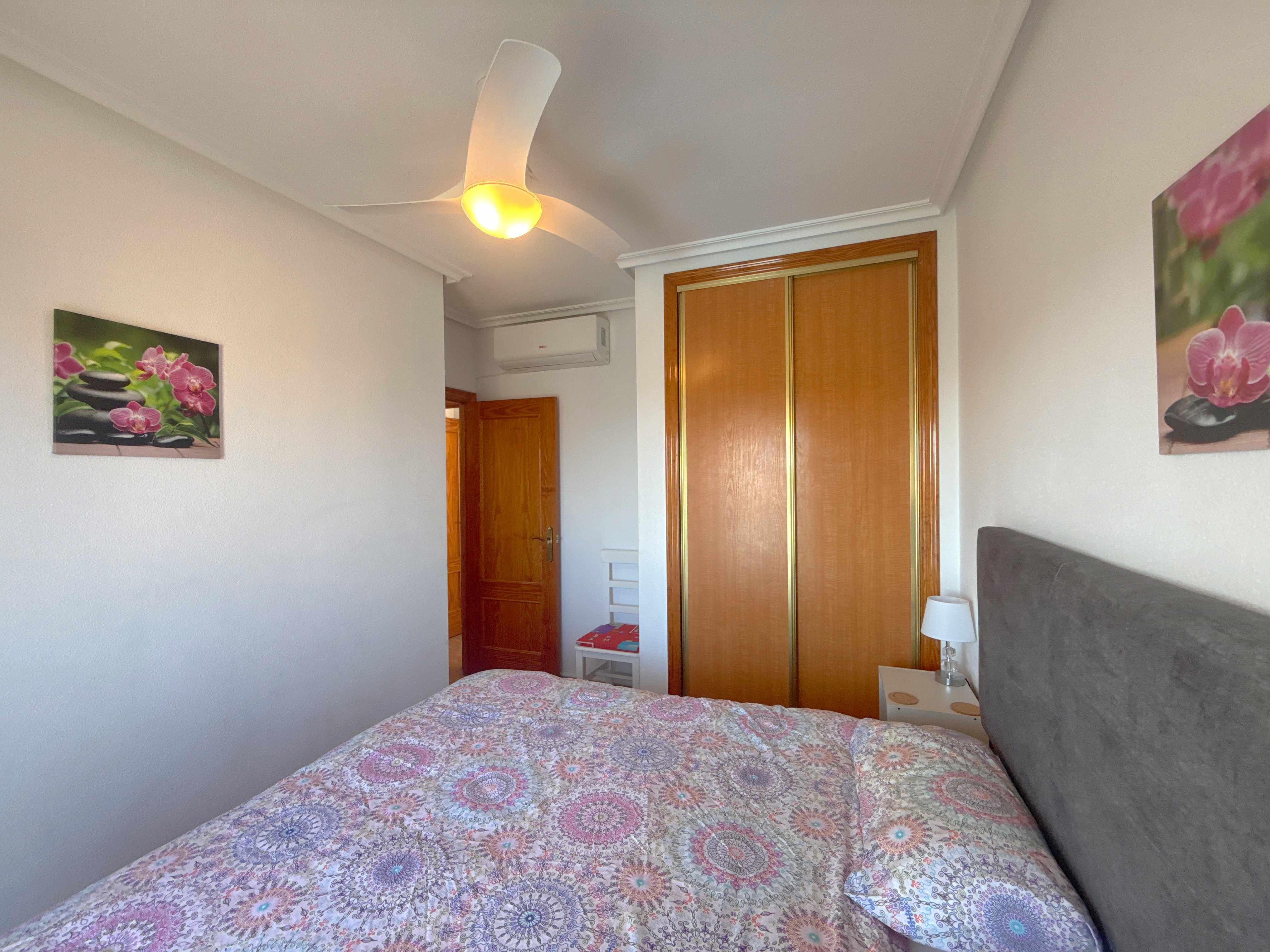 For sale - 2 Bedroom 1 Bathroom Penthouse in Cabo Roig -  - Alicante