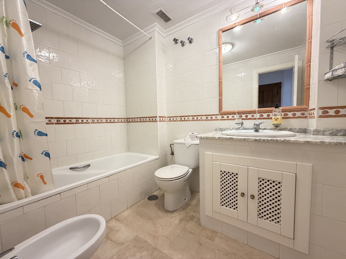 For sale - 2 Bedroom 2 Bathroom Apartment in Villamartin - , Villamartin, Alicante, Spain - Alicante