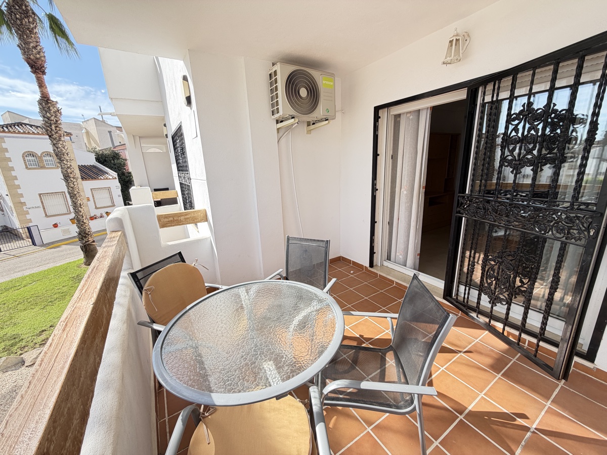 For sale - 2 Bedroom 2 Bathroom Apartment in Villamartin - , Villamartin, Alicante, Spain - Alicante