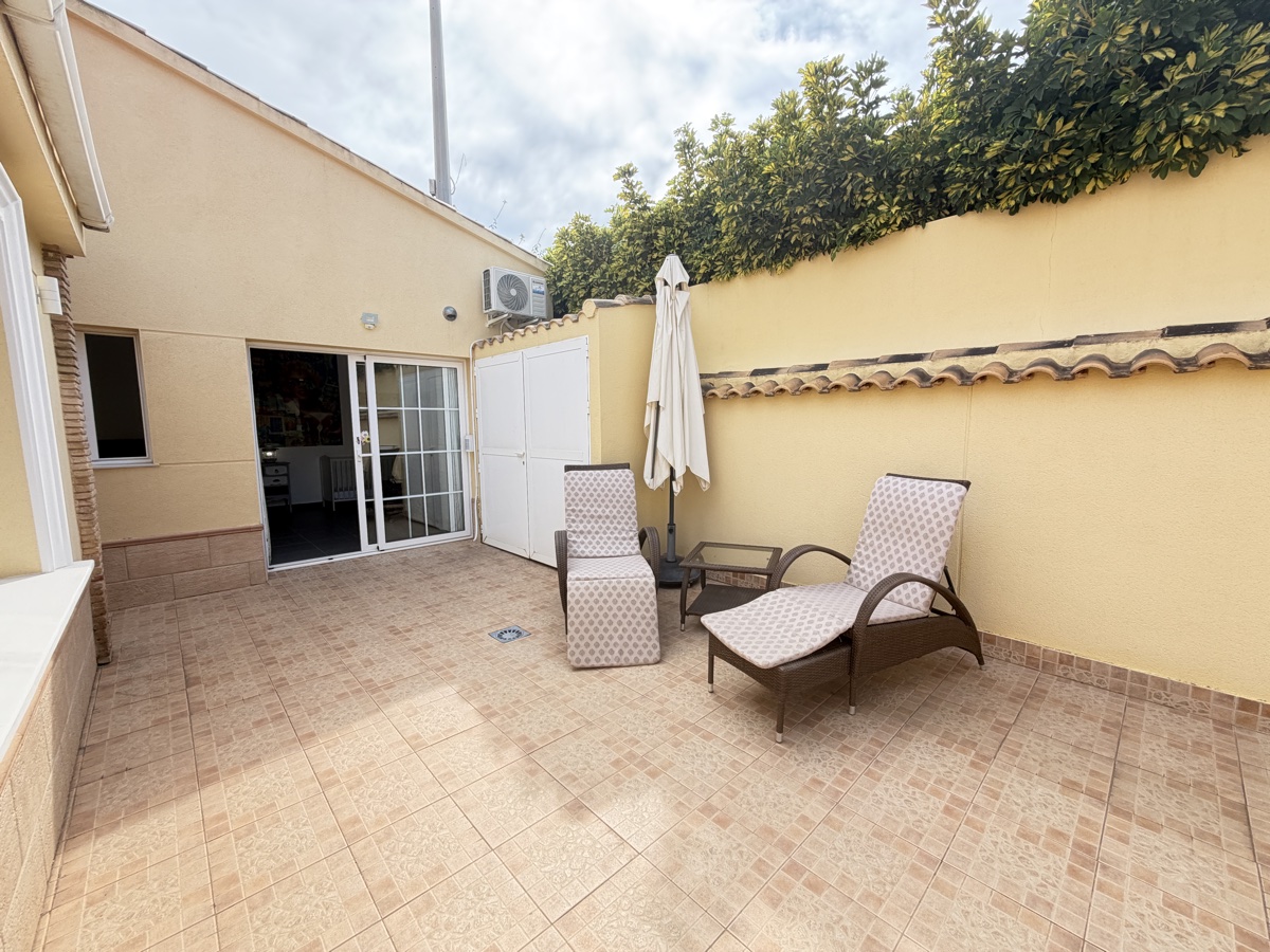 For sale - 4 Bedroom 4 Bathroom Villa in Cabo Roig - , Cabo Roig, Alicante, Spain - Alicante