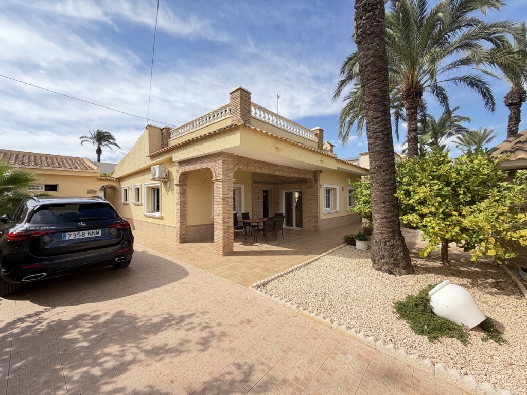 4 Bedroom 4 Bathroom Villa in Cabo Roig