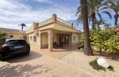 2-16219/81682, 4 Bedroom 4 Bathroom Villa in Cabo Roig