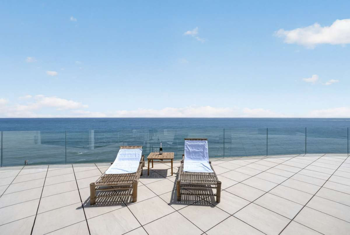 For sale - 4 Bedroom 2 Bathroom Apartment - Penthouse in Torrevieja - Torrevieja Centro  - Alicante