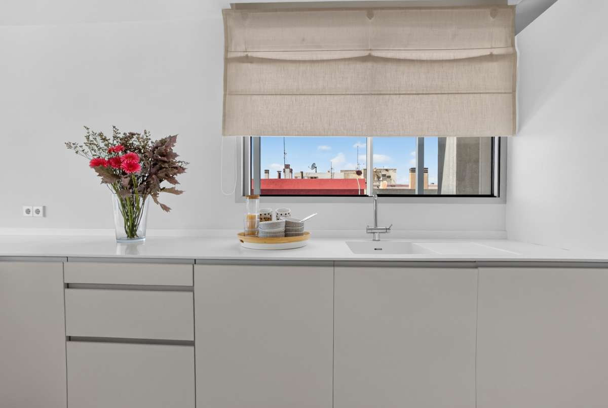 For sale - 4 Bedroom 2 Bathroom Apartment - Penthouse in Torrevieja - Torrevieja Centro  - Alicante