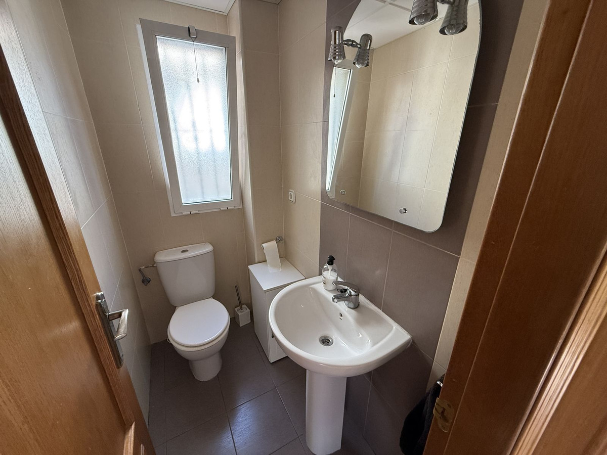 For sale - 4 Bedroom 3 Bathroom House - Detached Villa in Orihuela - Lomas de Cabo Roig  - Alicante