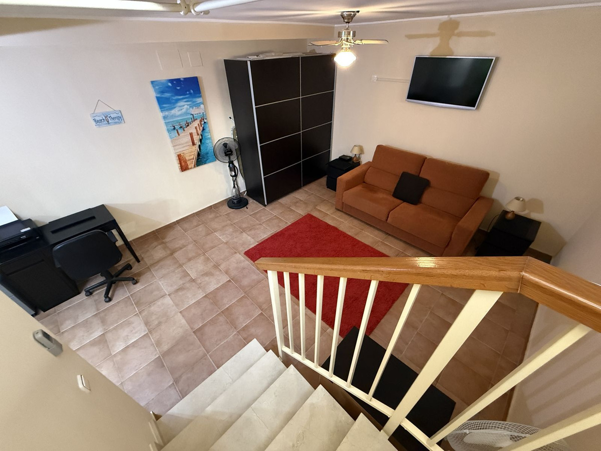 For sale - 4 Bedroom 3 Bathroom House - Detached Villa in Orihuela - Lomas de Cabo Roig  - Alicante