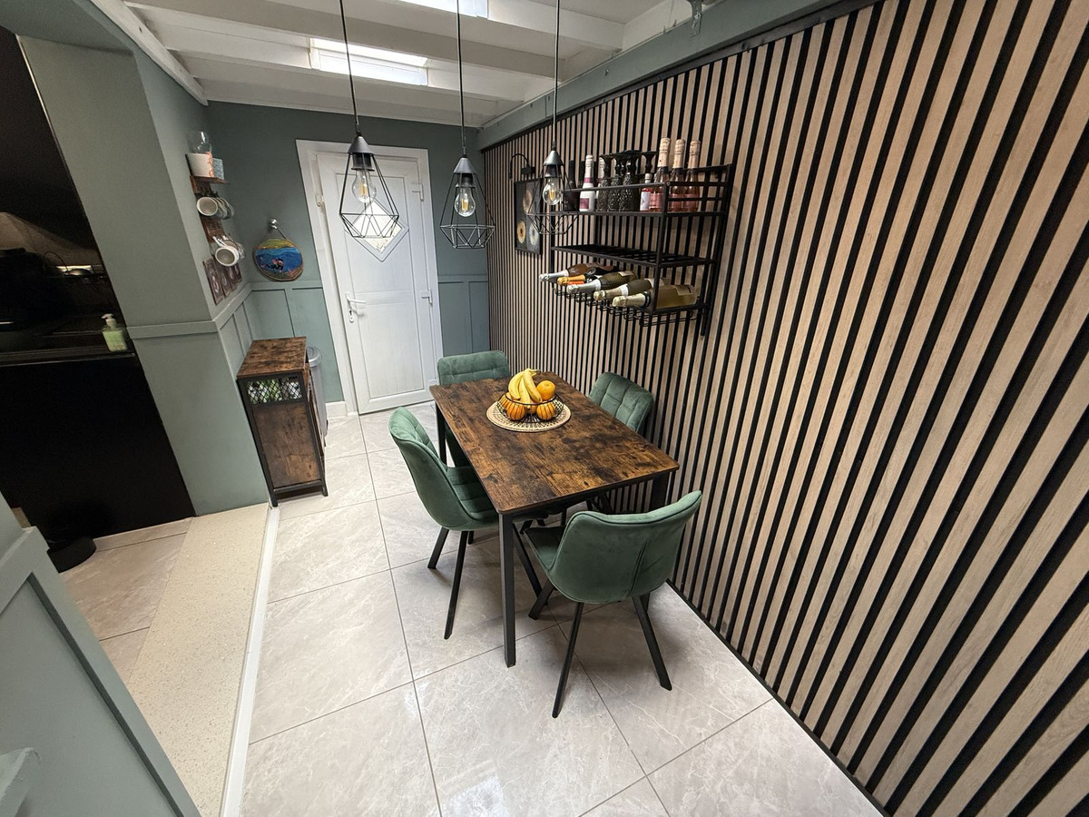 For sale - 3 Bedroom 2 Bathroom House - Semi-Detached House in Orihuela - Villamartin  - Alicante