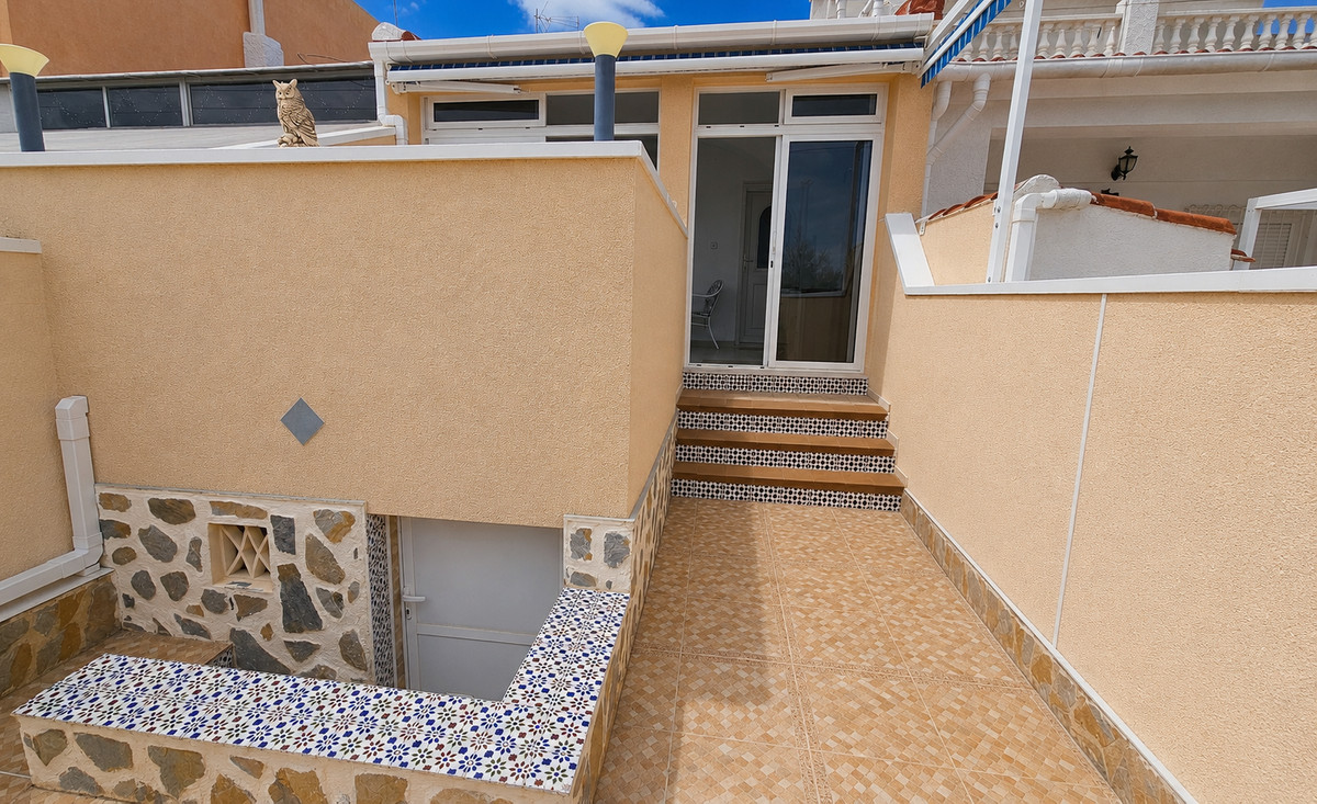For sale - 1 Bedroom 1 Bathroom House - Townhouse in Rojales - Ciudad Quesada  - Alicante