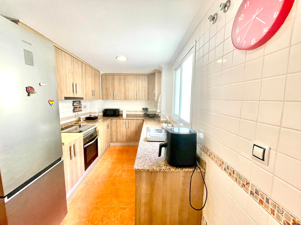 For sale - 3 Bedroom 2 Bathroom Apartment - Middle Floor Apartment in Catral - Catral Centro  - Alicante