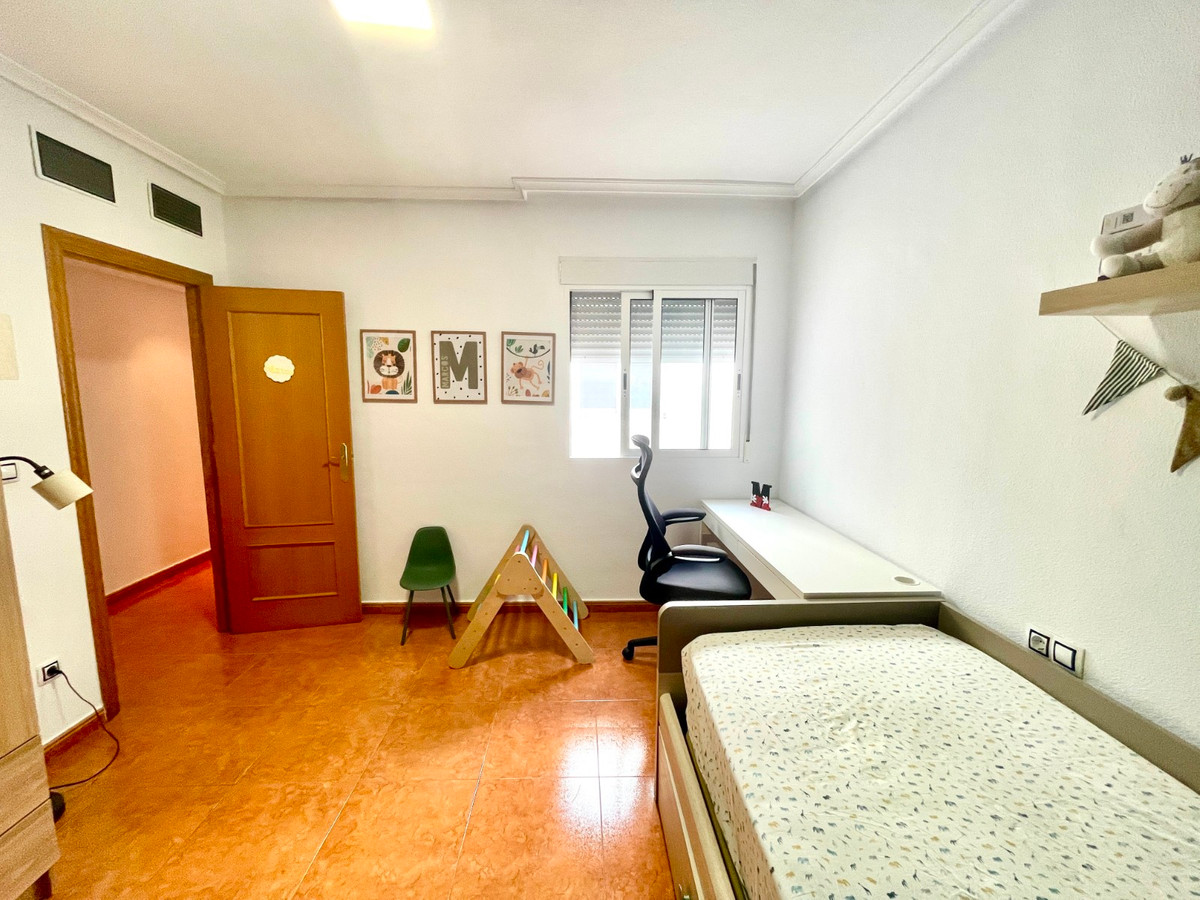 For sale - 3 Bedroom 2 Bathroom Apartment - Middle Floor Apartment in Catral - Catral Centro  - Alicante
