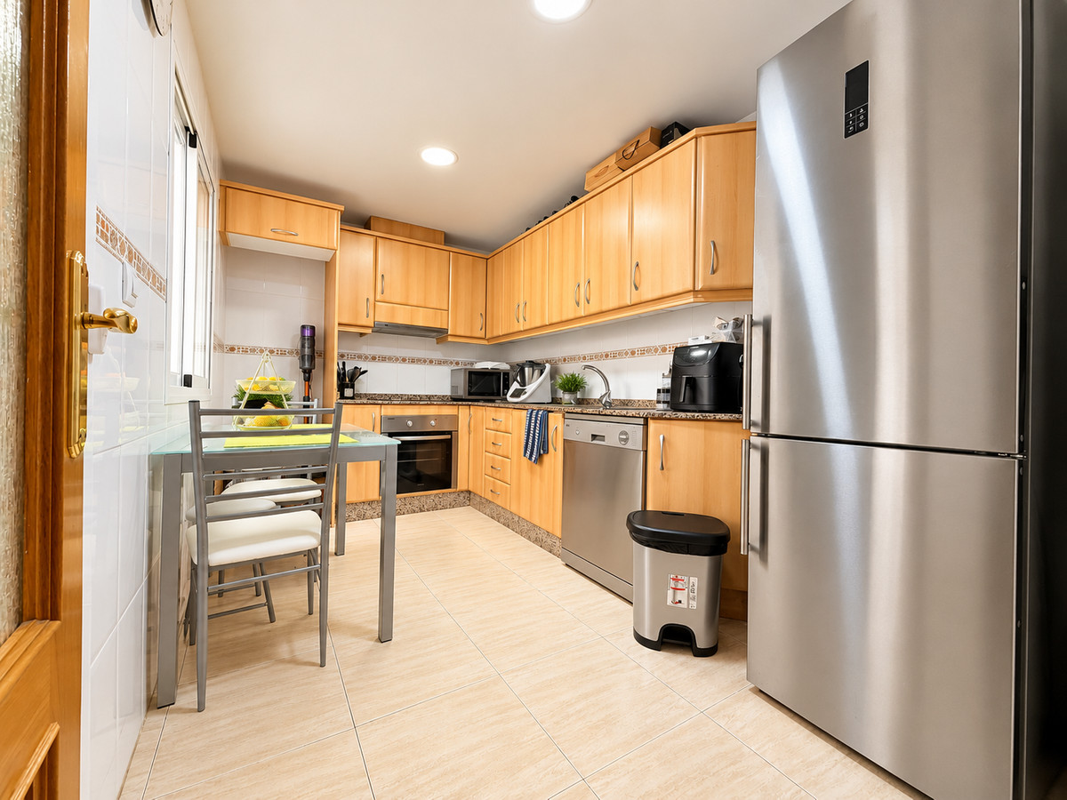 For sale - 3 Bedroom 2 Bathroom House - Townhouse in Daya Nueva - Daya Nueva Centro  - Alicante