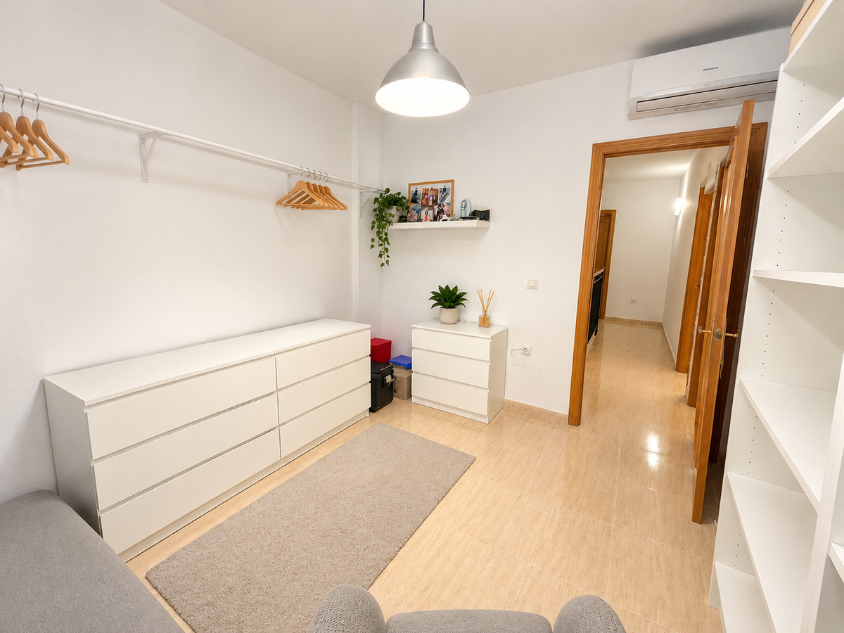 For sale - 3 Bedroom 2 Bathroom House - Townhouse in Daya Nueva - Daya Nueva Centro  - Alicante