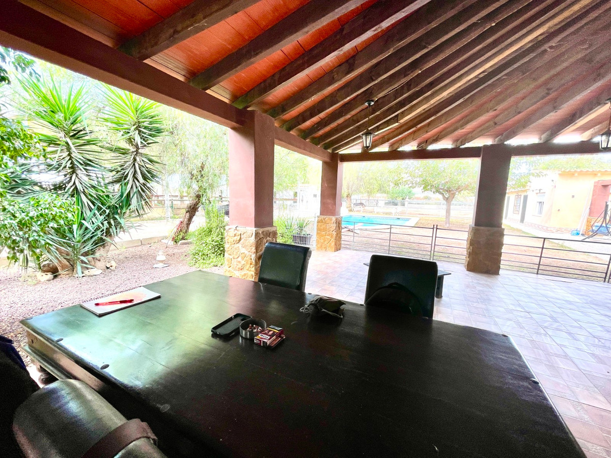 For sale - 3 Bedroom 2 Bathroom House - Finca - Cortijo in Orihuela - Orihuela Centro  - Alicante