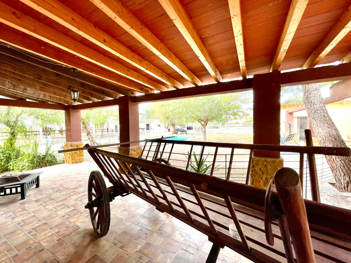 For sale - 3 Bedroom 2 Bathroom House - Finca - Cortijo in Orihuela - Orihuela Centro  - Alicante