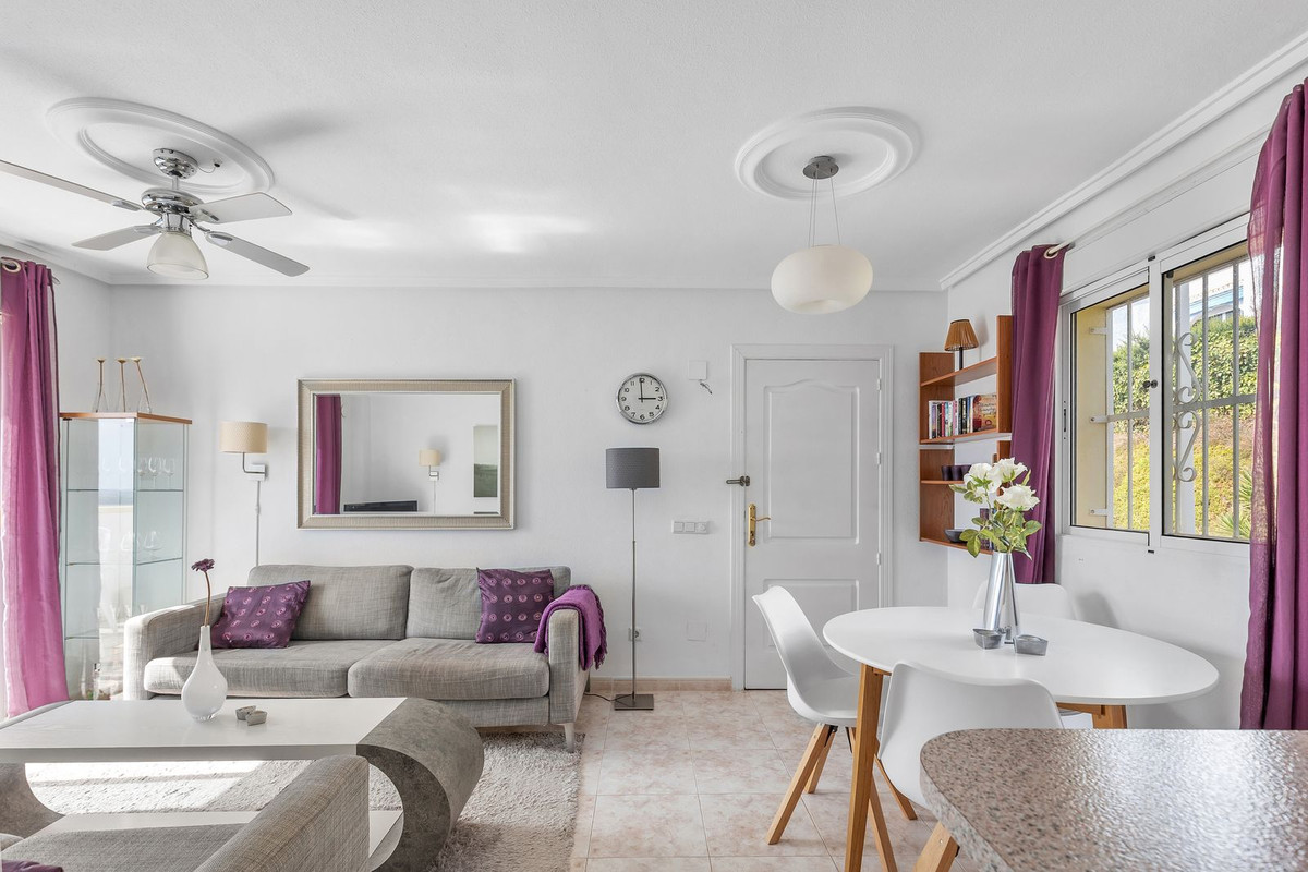 For sale - 3 Bedroom 2 Bathroom Apartment - Duplex in Rojales - Ciudad Quesada  - Alicante