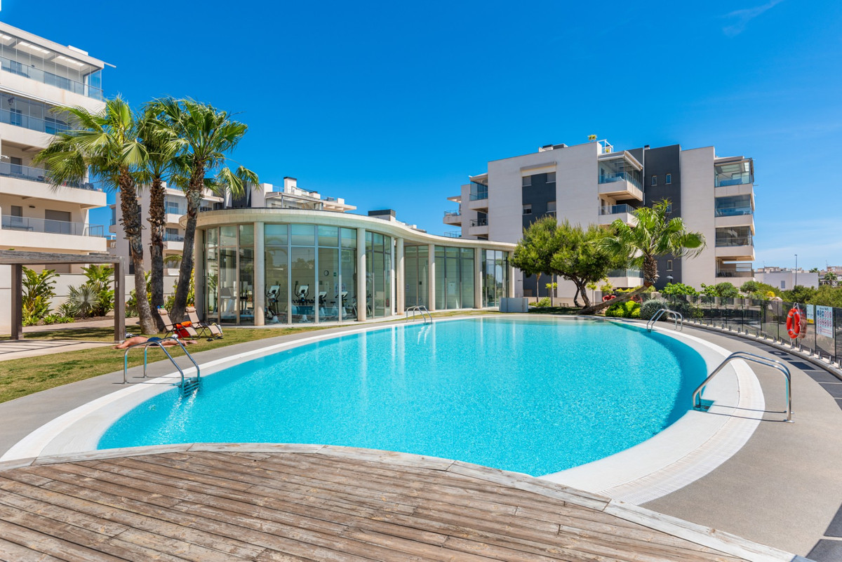 For sale - 3 Bedroom 2 Bathroom Apartment - Ground Floor Apartment in Orihuela - Orihuela Costa  - Alicante
