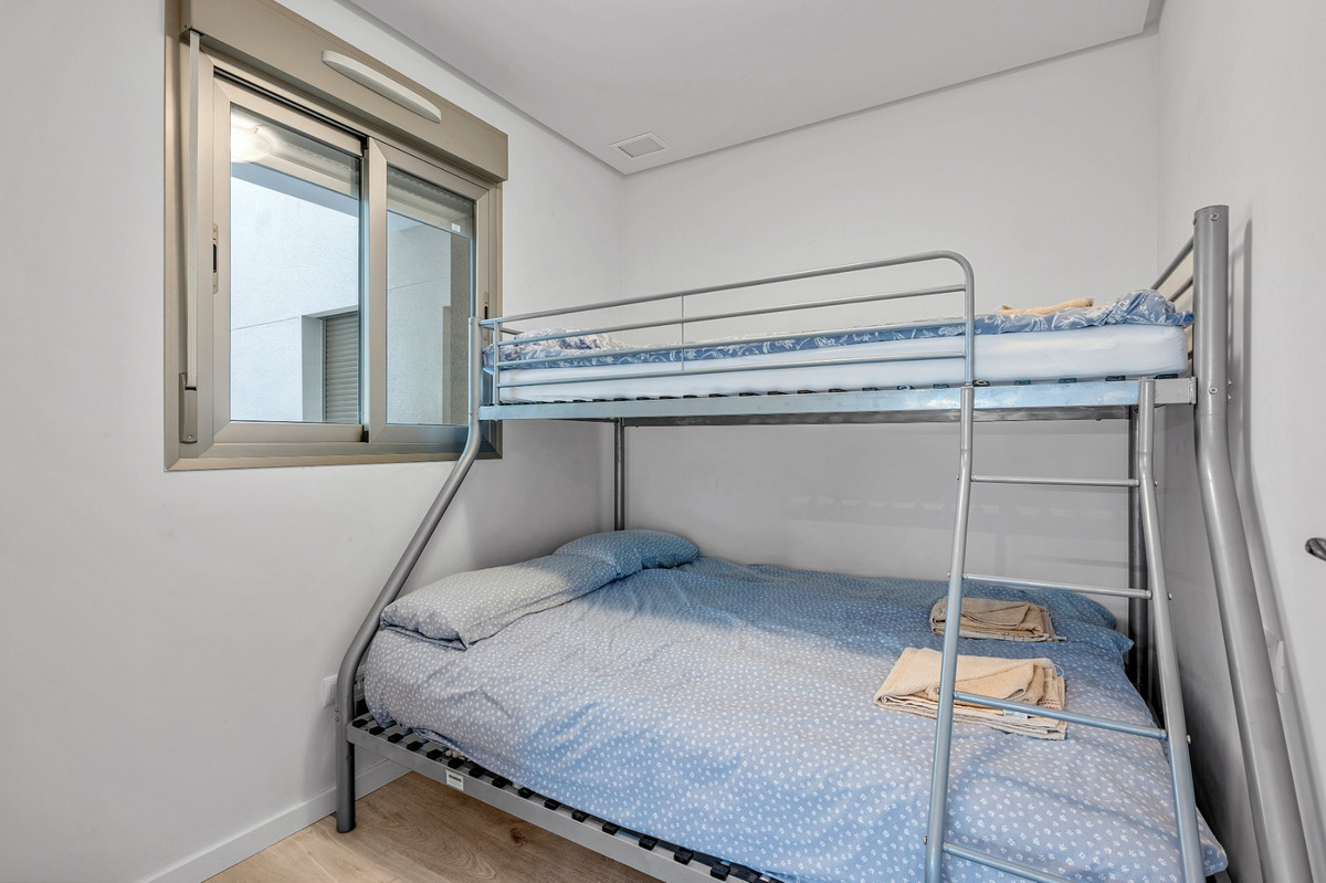 For sale - 3 Bedroom 2 Bathroom Apartment - Ground Floor Apartment in Orihuela - Orihuela Costa  - Alicante
