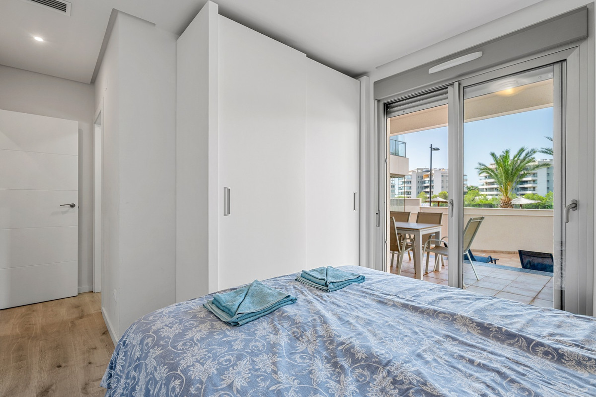 For sale - 3 Bedroom 2 Bathroom Apartment - Ground Floor Apartment in Orihuela - Orihuela Costa  - Alicante