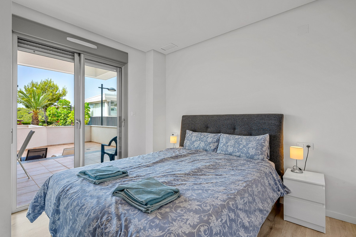 For sale - 3 Bedroom 2 Bathroom Apartment - Ground Floor Apartment in Orihuela - Orihuela Costa  - Alicante