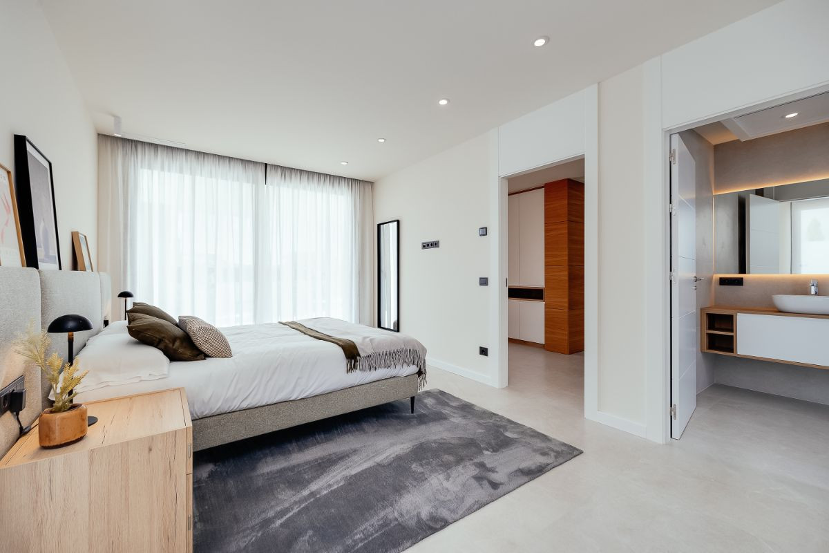 For sale - 4 Bedroom 4 Bathroom House - Detached Villa in Rojales - Rojales Centro  - Alicante