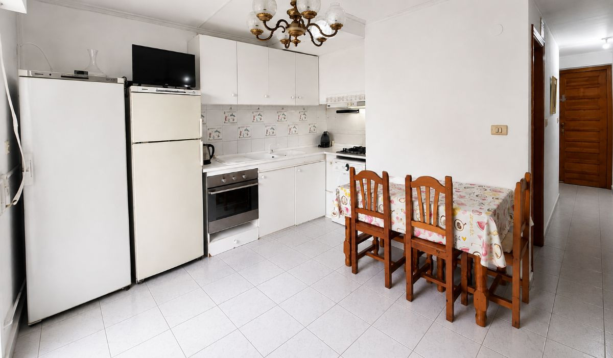 For sale - 1 Bedroom 1 Bathroom Apartment - Middle Floor Apartment in Torrevieja - Torrevieja Centro  - Alicante