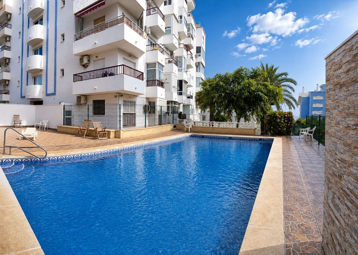 For sale - 1 Bedroom 1 Bathroom Apartment - Middle Floor Apartment in Torrevieja - Torrevieja Centro  - Alicante
