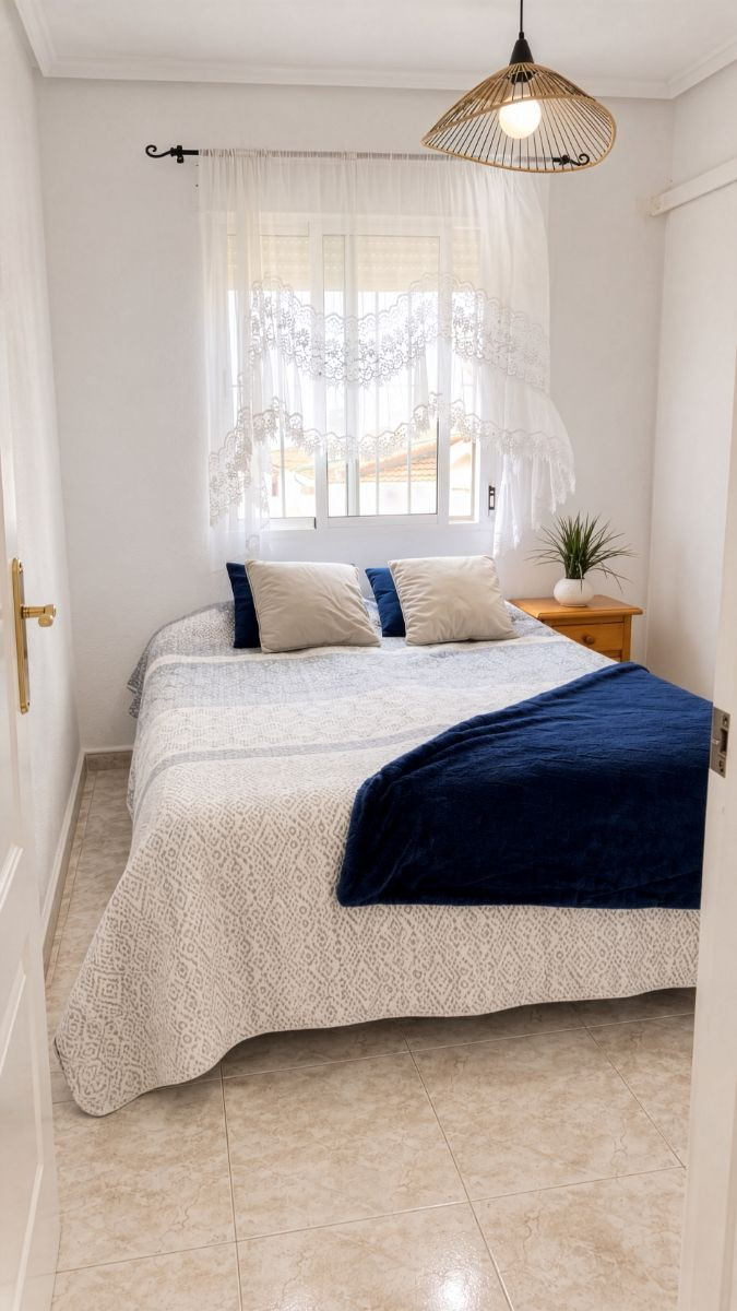 For sale - 4 Bedroom 2 Bathroom House - Detached Villa in Rojales - Ciudad Quesada  - Alicante