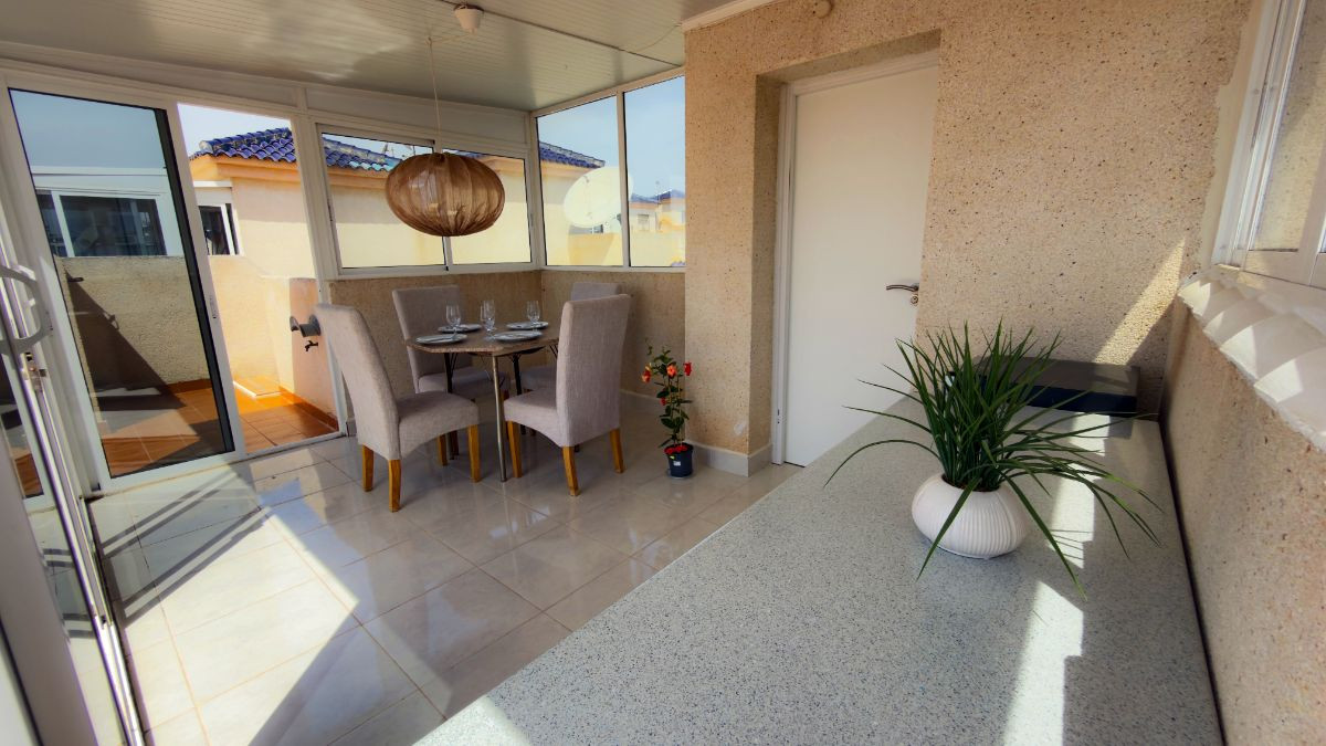 For sale - 4 Bedroom 2 Bathroom House - Detached Villa in Rojales - Ciudad Quesada  - Alicante