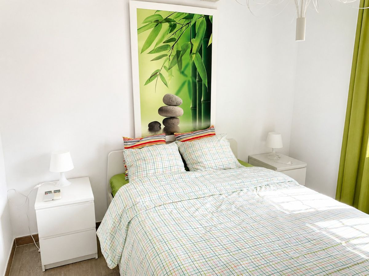 For sale - 4 Bedroom 3 Bathroom House - Detached Villa in Orihuela - Orihuela Centro  - Alicante