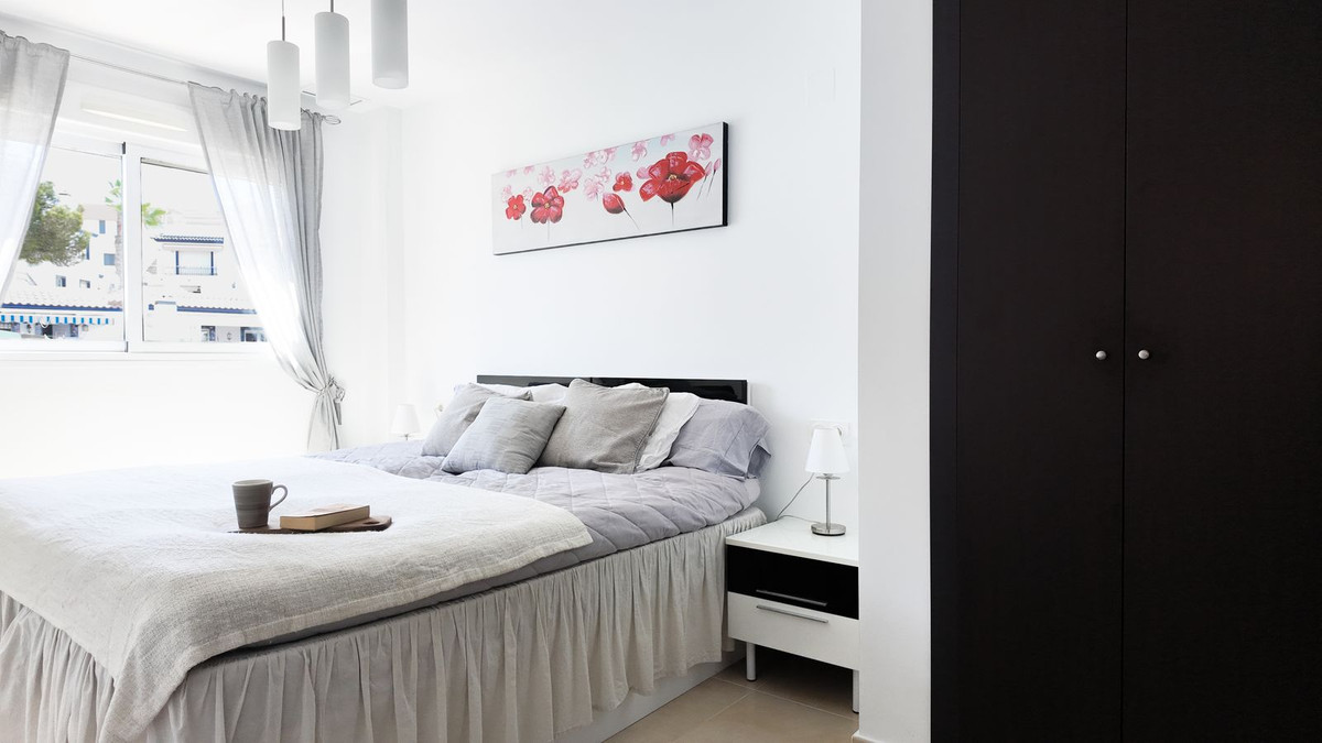 For sale - 2 Bedroom 2 Bathroom Apartment - Top Floor Apartment in Orihuela - Orihuela Costa  - Alicante
