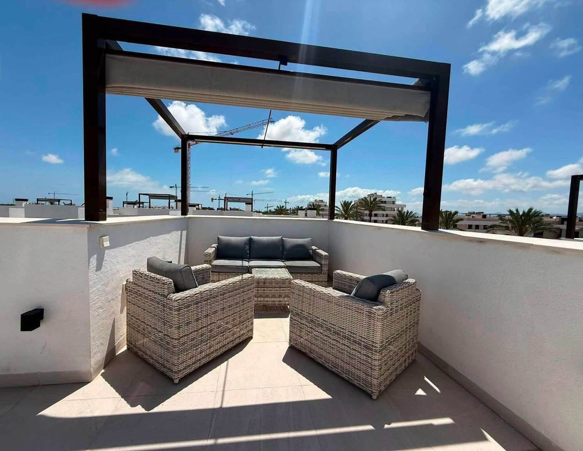 For sale - 3 Bedroom 3 Bathroom House - Detached Villa in Torre-Pacheco - Santa Rosalia Lake and Life Resort  - Murcia