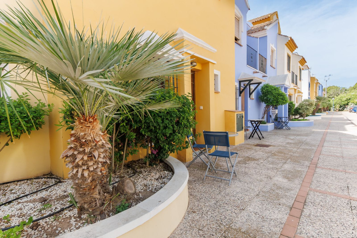 For sale - 3 Bedroom 2 Bathroom House - Townhouse in San Javier - Roda  - Murcia