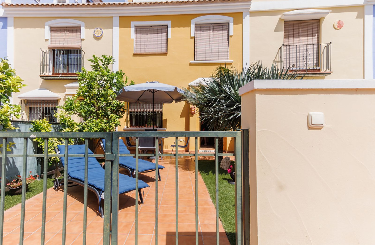 For sale - 3 Bedroom 2 Bathroom House - Townhouse in San Javier - Roda  - Murcia