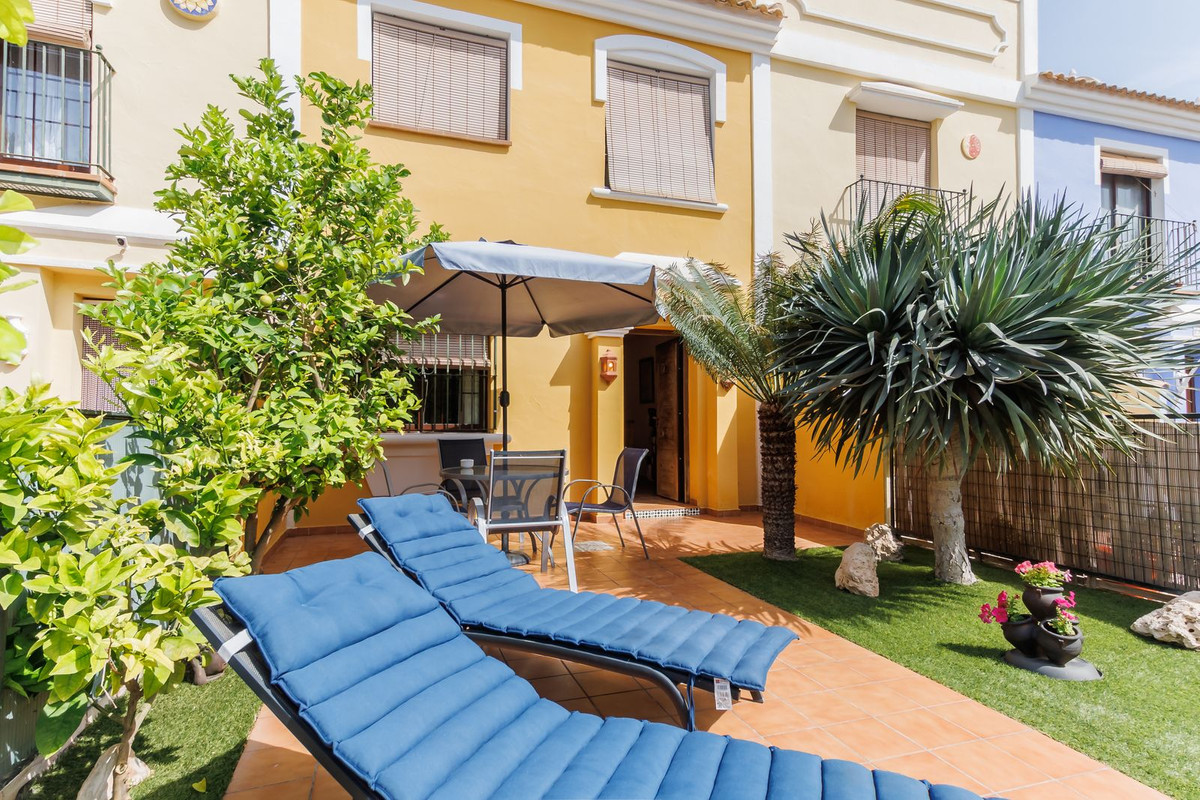 For sale - 3 Bedroom 2 Bathroom House - Townhouse in San Javier - Roda  - Murcia