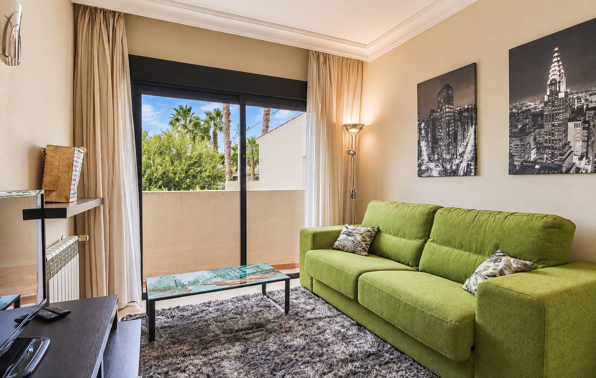 For sale - 4 Bedroom 3 Bathroom House - Detached Villa in San Javier - Roda Golf  - Murcia