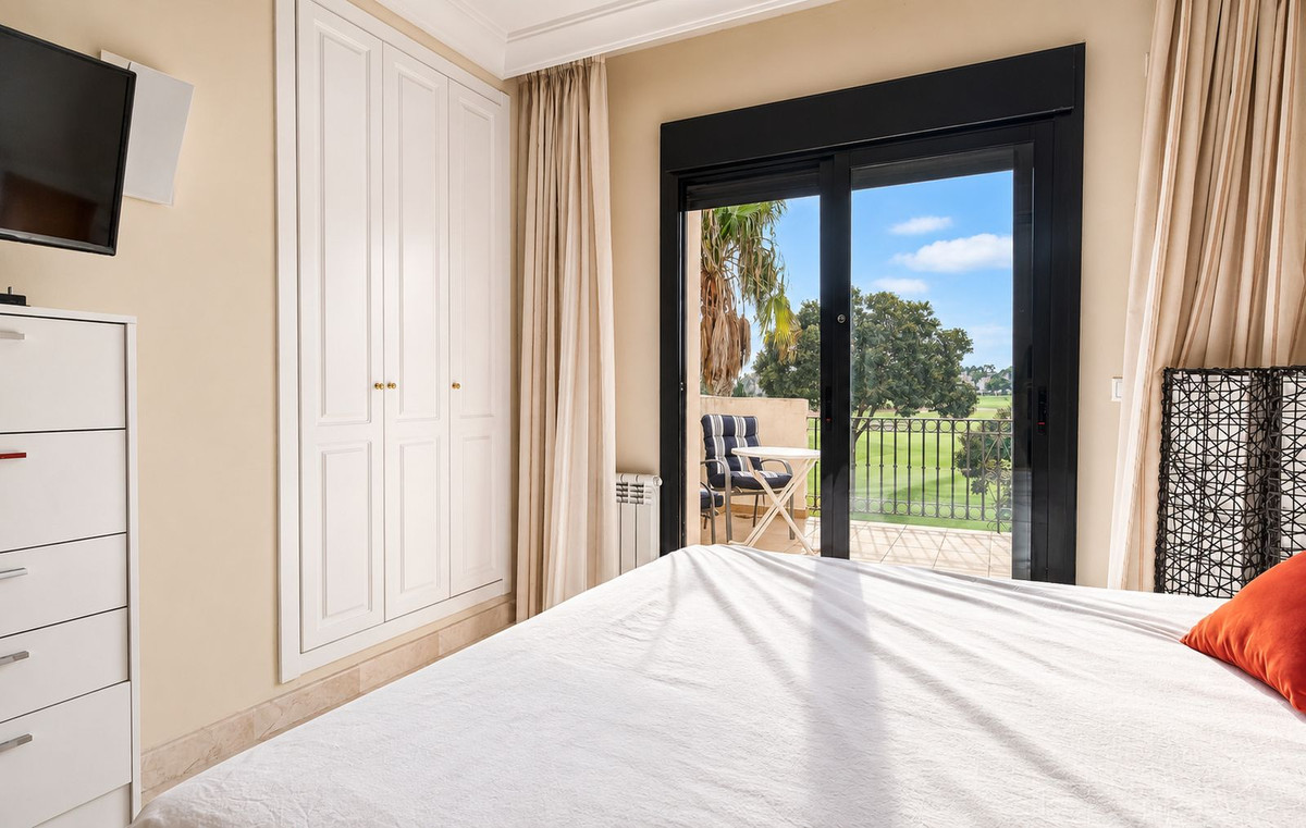 For sale - 4 Bedroom 3 Bathroom House - Detached Villa in San Javier - Roda Golf  - Murcia
