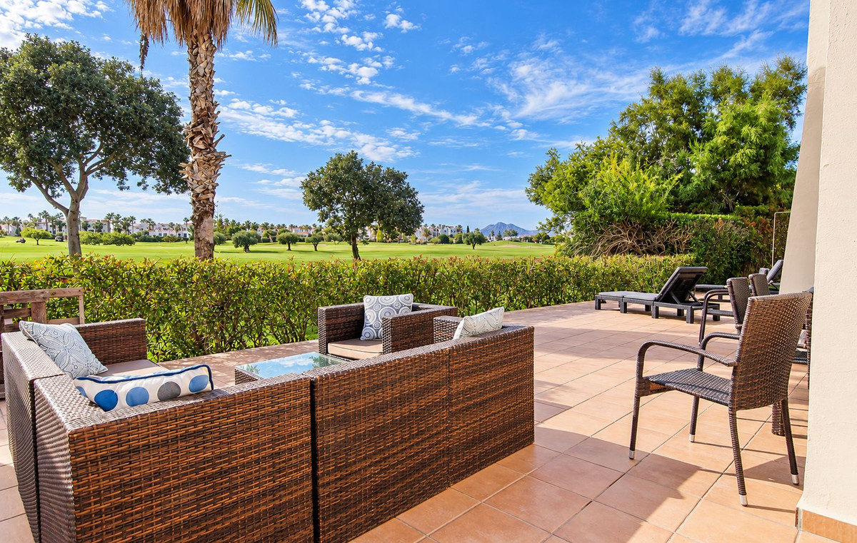 For sale - 4 Bedroom 3 Bathroom House - Detached Villa in San Javier - Roda Golf  - Murcia