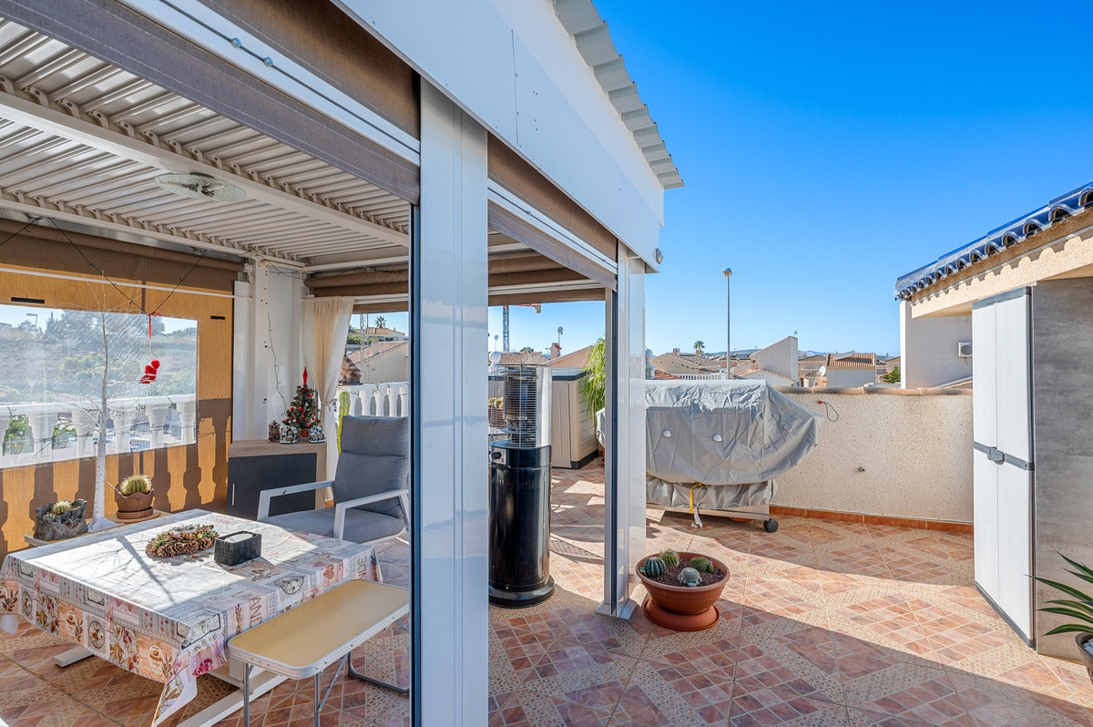 For sale - 3 Bedroom 2 Bathroom House - Detached Villa in Rojales - Rojales Centro  - Alicante