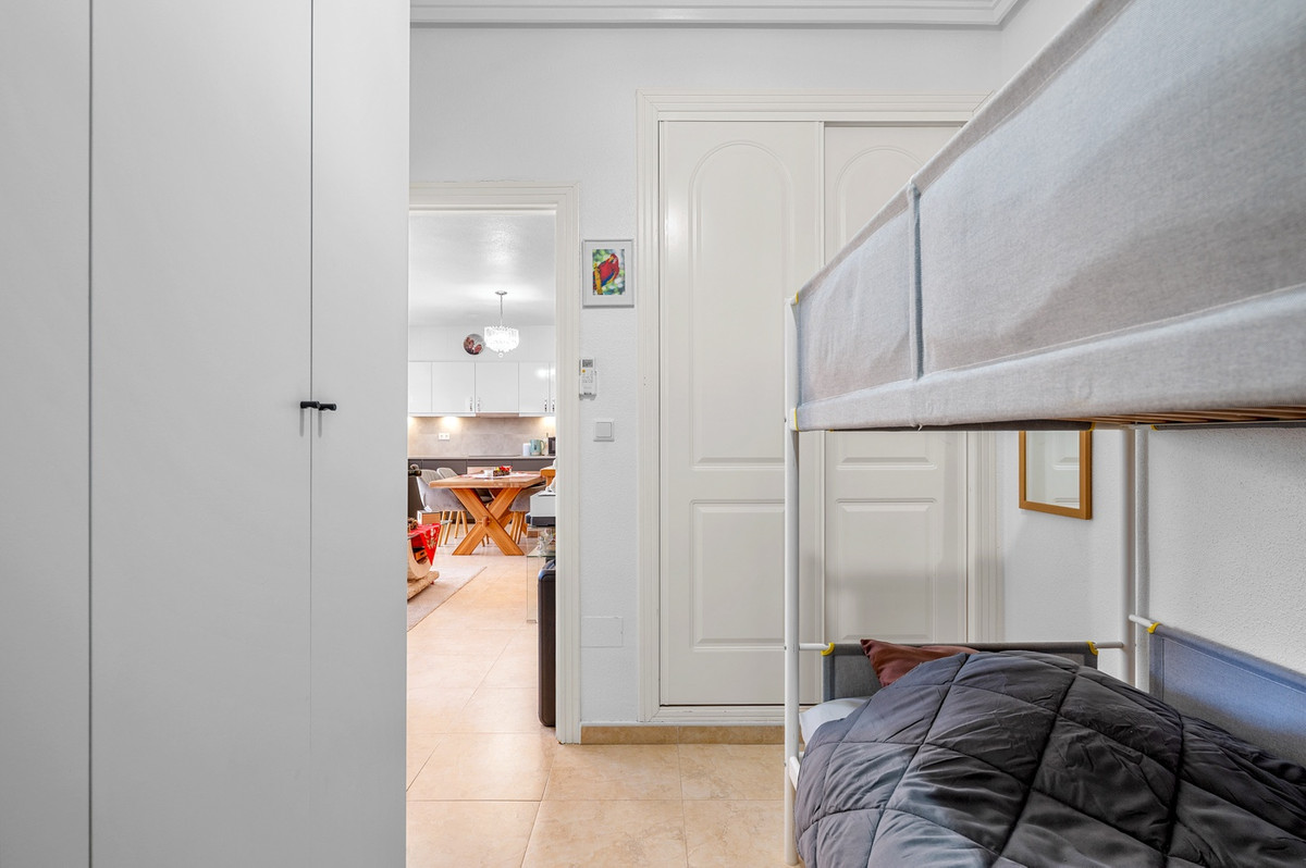 For sale - 3 Bedroom 2 Bathroom House - Detached Villa in Rojales - Rojales Centro  - Alicante